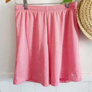 Pink Nike short size  L